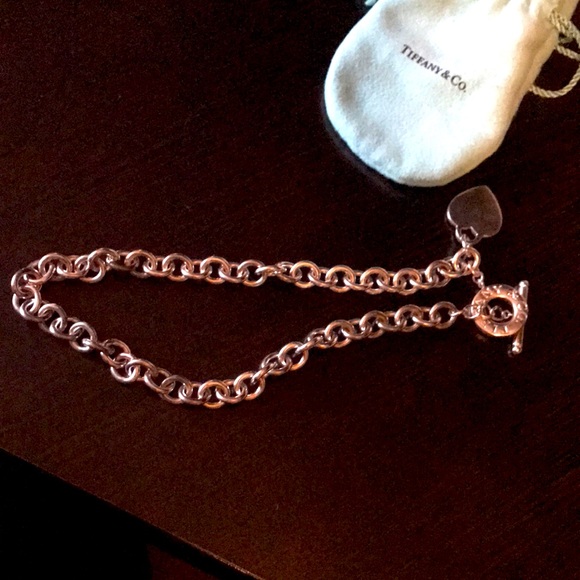 Tiffany & Co Heart toggle necklace - Picture 2 of 2